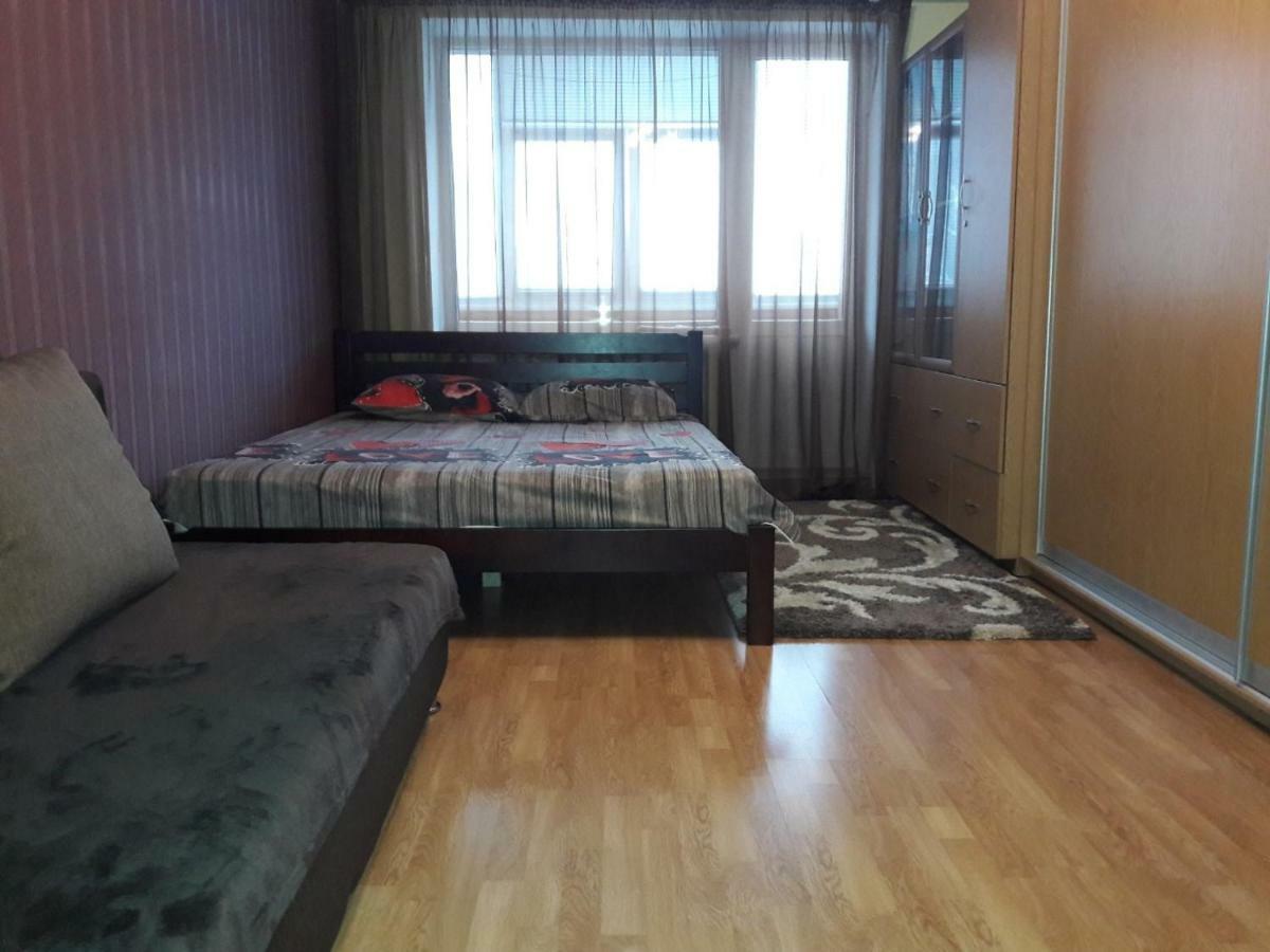 Apartment in the city center Cernihiv Exterior foto